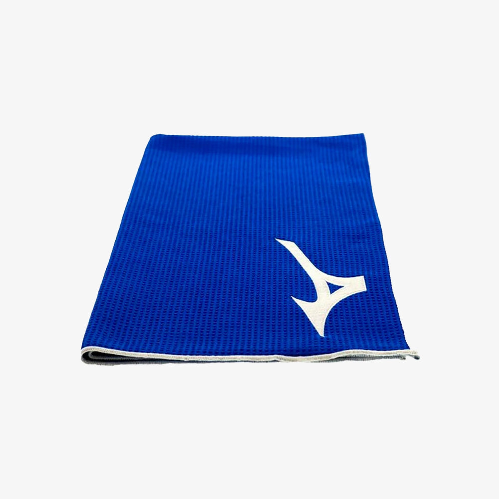 Mizuno Tour Towel folded and laid flat. Premium golf towel in blue with large Mizuno logo. Available at Noosa Golf Co., your go-to golf shop on the Sunshine Coast.