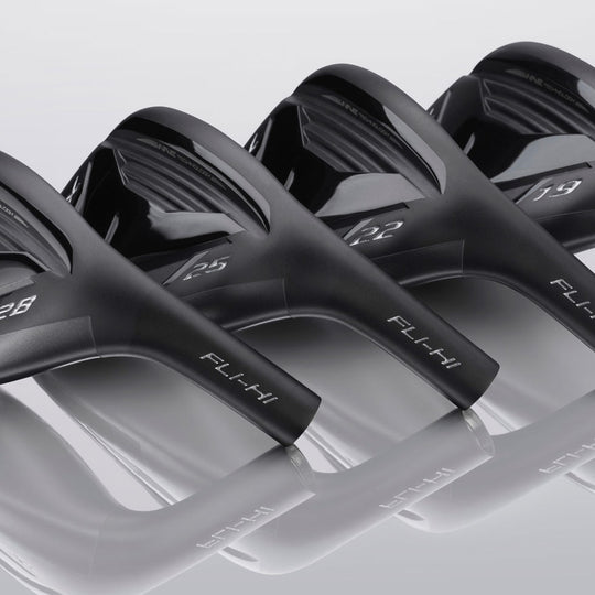 Mizuno JPX 925 Fli-Hi hybrid golf clubs shown in angled view. Available at Noosa Golf Co., leading Sunshine Coast golf shop and Noosa golf shop for custom fit golf clubs.